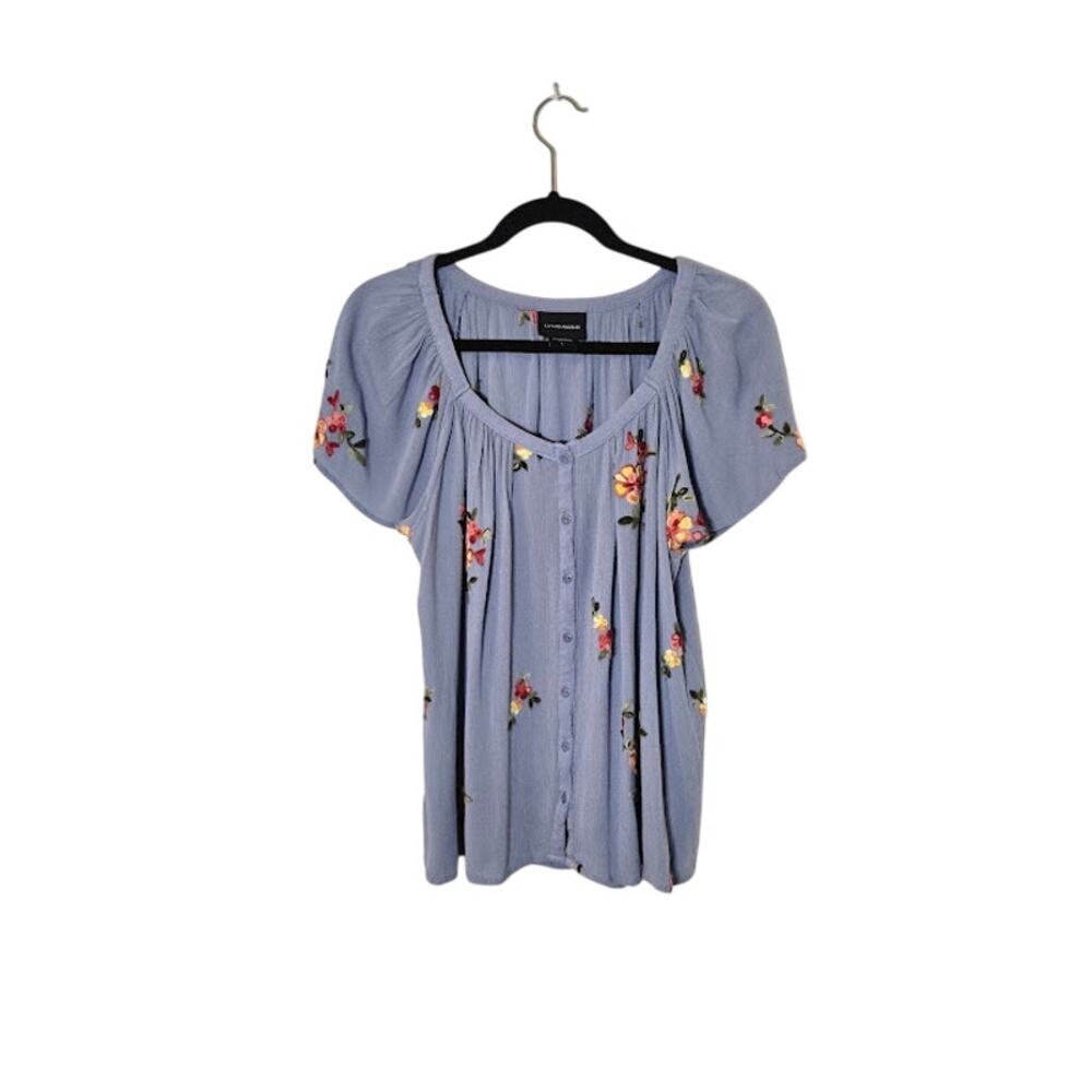 Liv Los Angeles Women's Floral Embroidered Top Size Large Blue Cottagecore